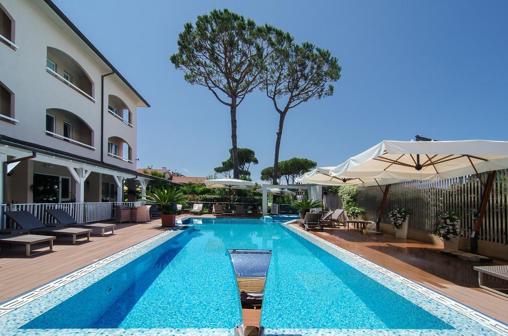 צ'ינקואלה Hotel Eden מראה חיצוני תמונה