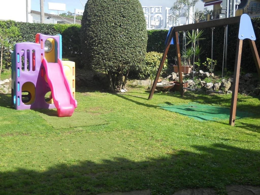 צ'ינקואלה Hotel Eden מראה חיצוני תמונה